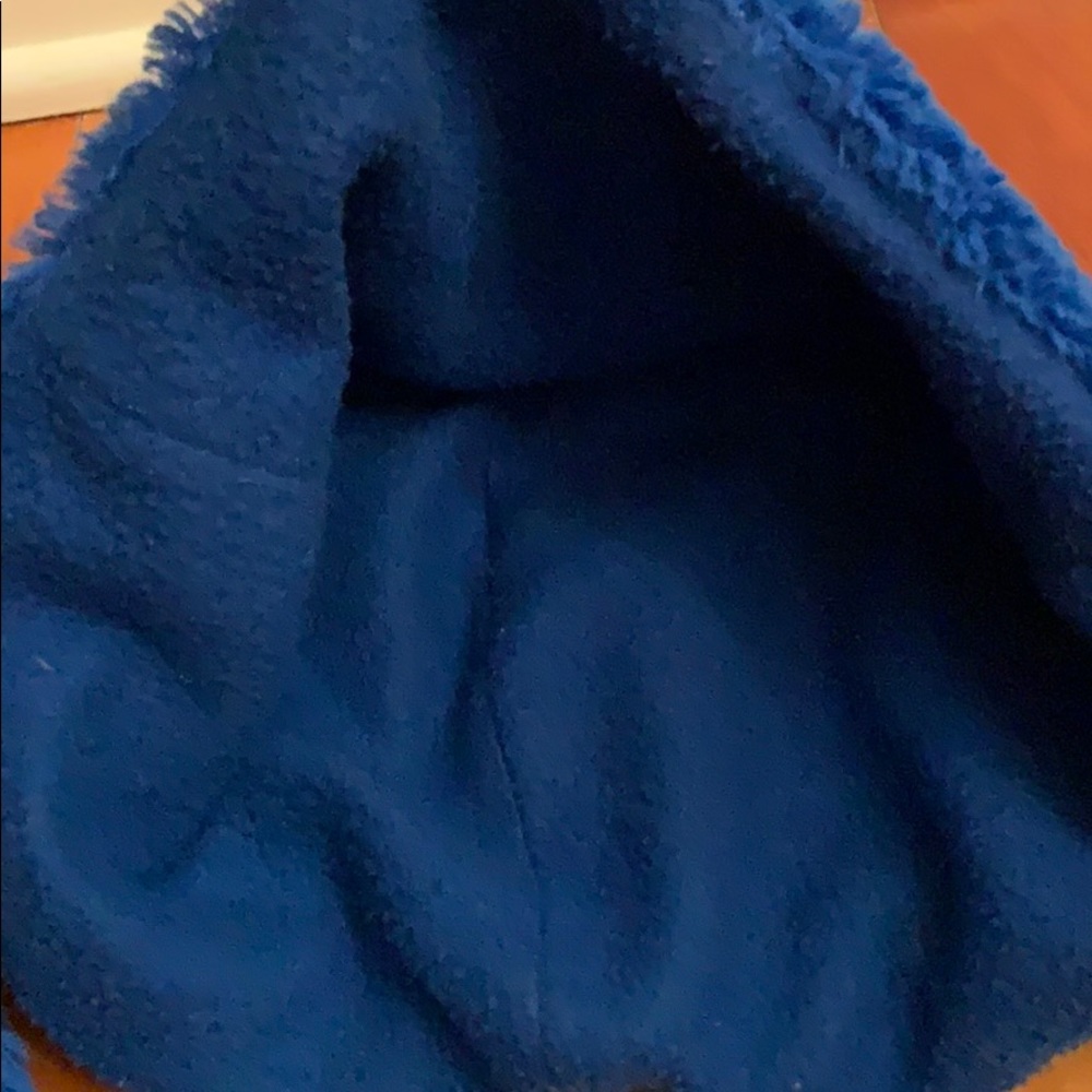 Dc comics Superman winter hat. Size 12 - Picture 3 of 8